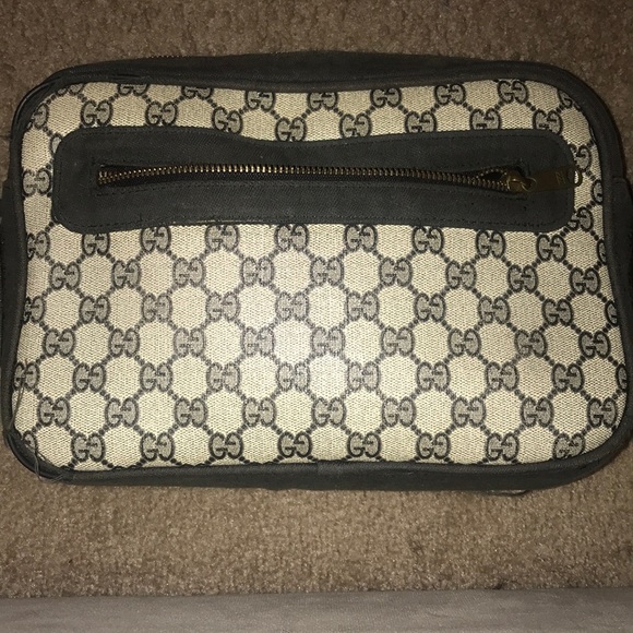 Vintage 1980s Gucci clutch - Picture 2 of 3